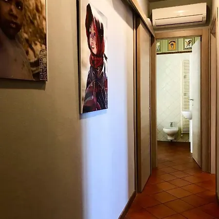 La Finestrella Sul Canale Di Via Piella * ボローニャ